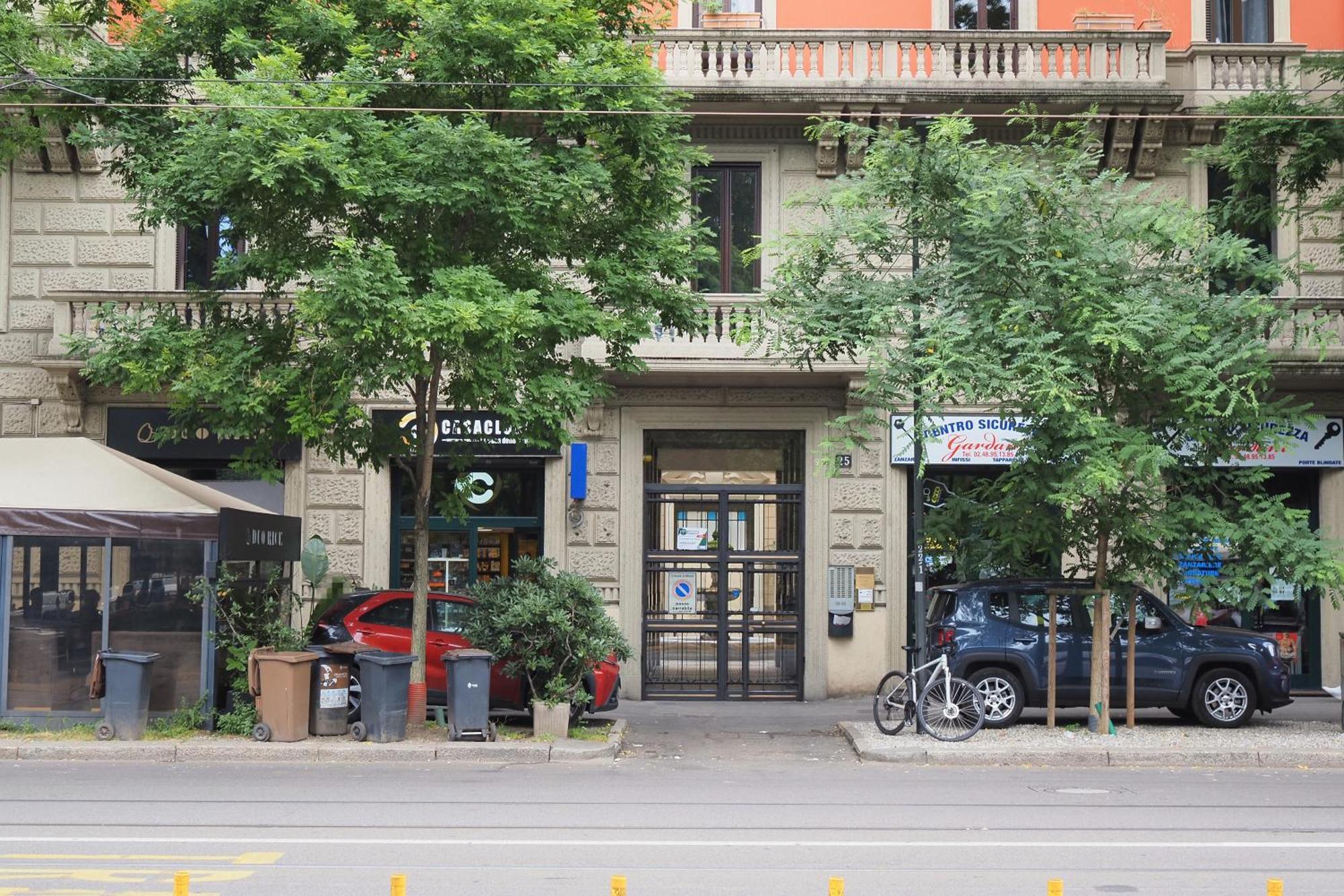 Primopiano - Piazza Napoli Apartment *